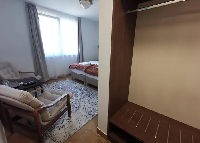 Oda ve Kahvaltı Laguna Panzio 3*